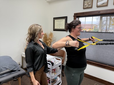 Women’s physical therapy, shoulder pain, back pain, pelvic floor dysfunction 